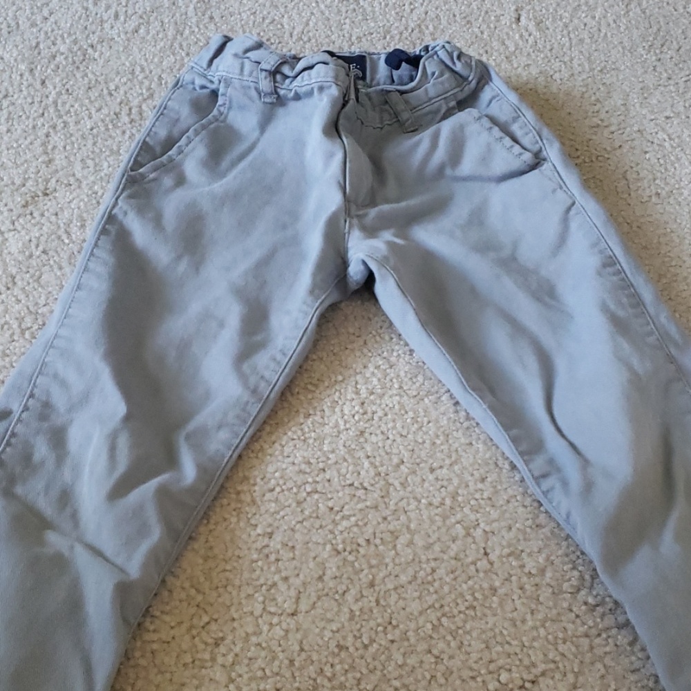 Boys gray pants